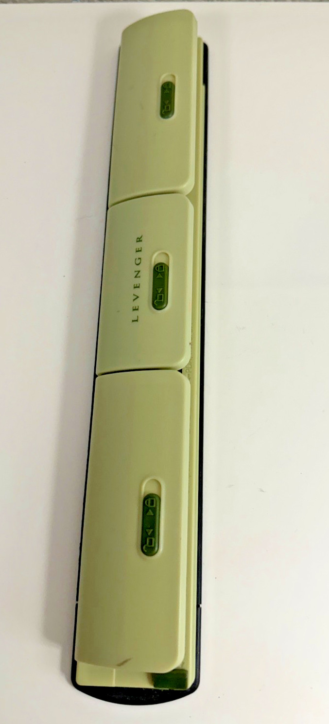 Circa 1-2-3 Portable Discbound Notebook Punch 11 Hole Punch Levenger
