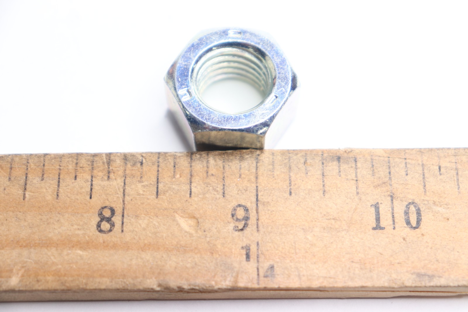 Hex Nut Grade 5 Clear Zinc Steel 5/8″-11 33006