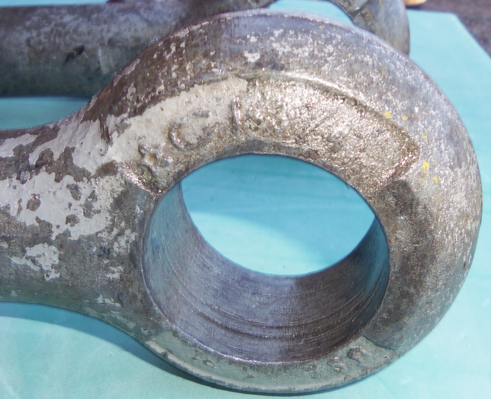 Crosby WLL 25 Ton Bolt Type Anchor Shackle – With Huge Nut & Bolt