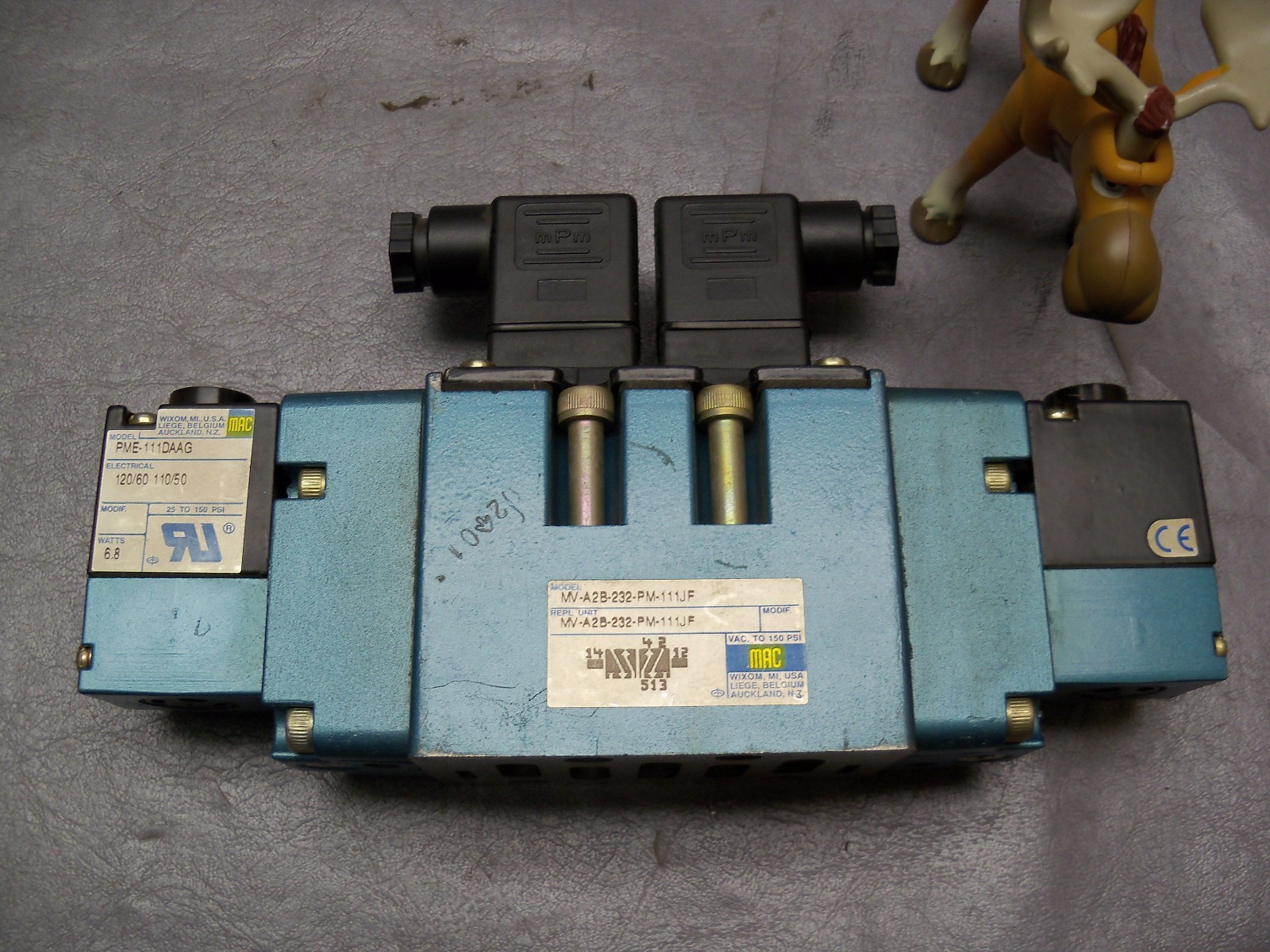 MV-A2B-232-PM-111JF MAC Valve with PME-111DAAG 120V 150PSI