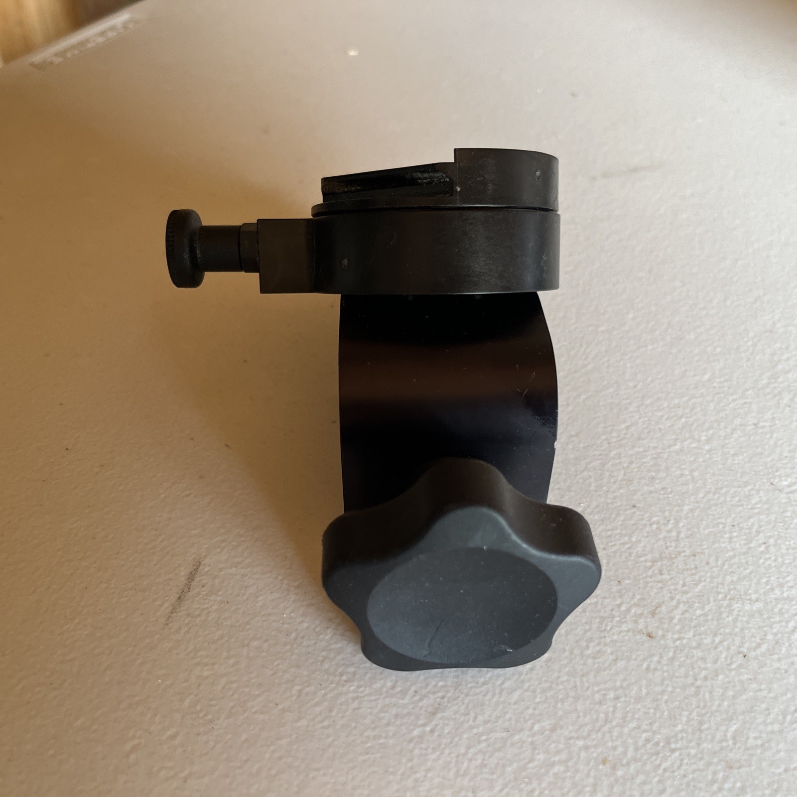 Smiths Medical Medfusion Rotating Pole Clamp * For 3500 & 4000