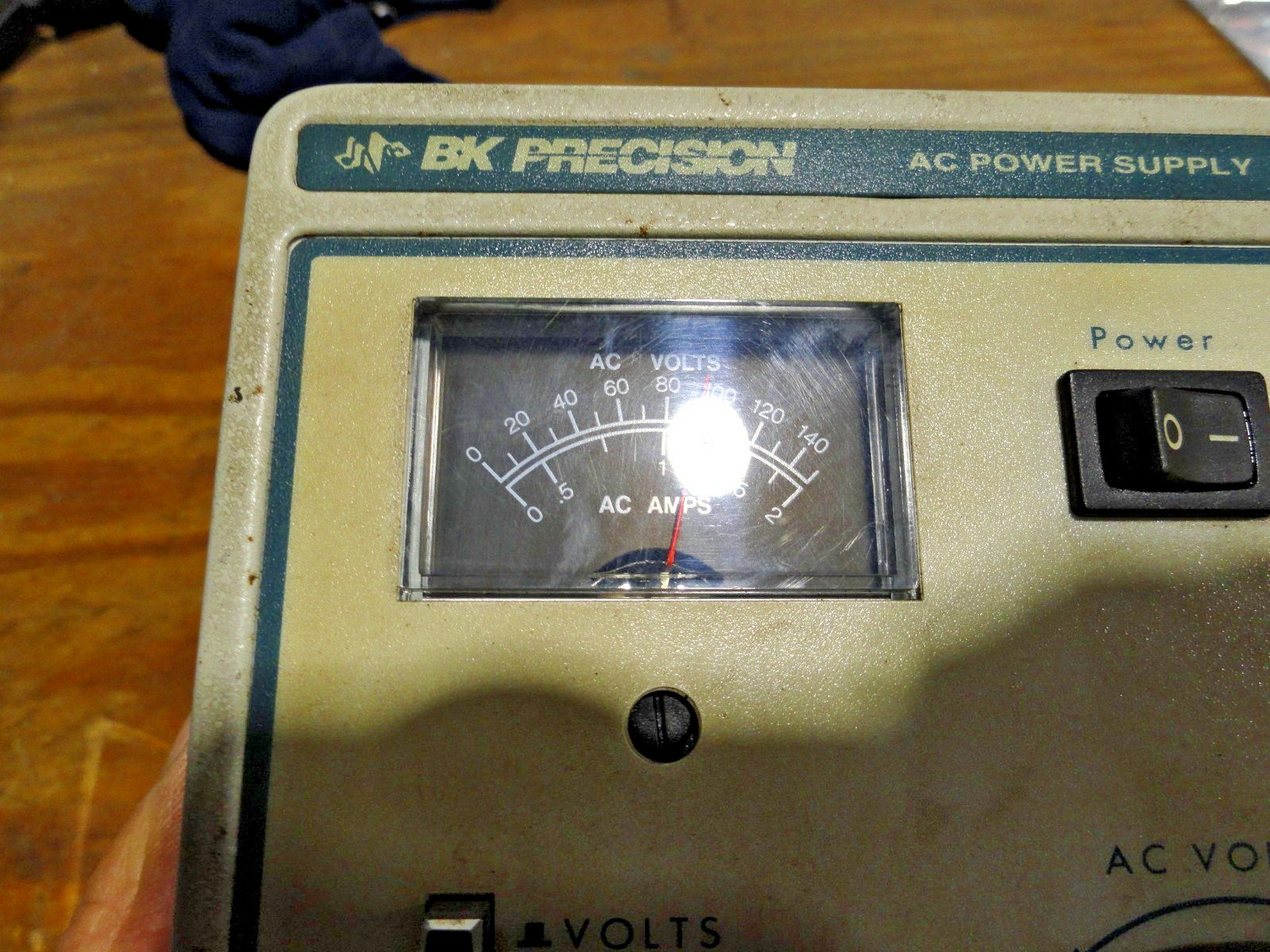 BK Precision 1653A AC Power Supply 0-140AC 120V, 50/60HZ