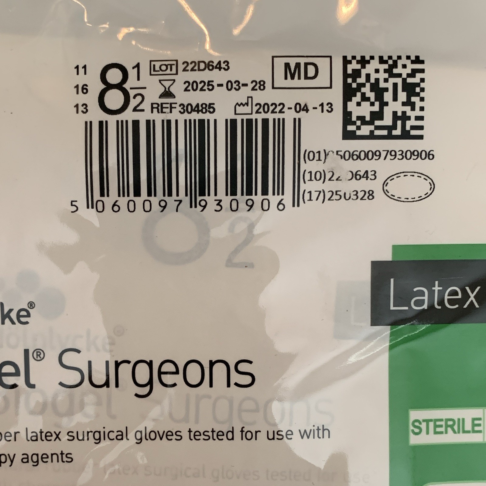 Mölnlycke Biogel Surgeons Sterile Latex Powder-Free Glove 8.5 30485