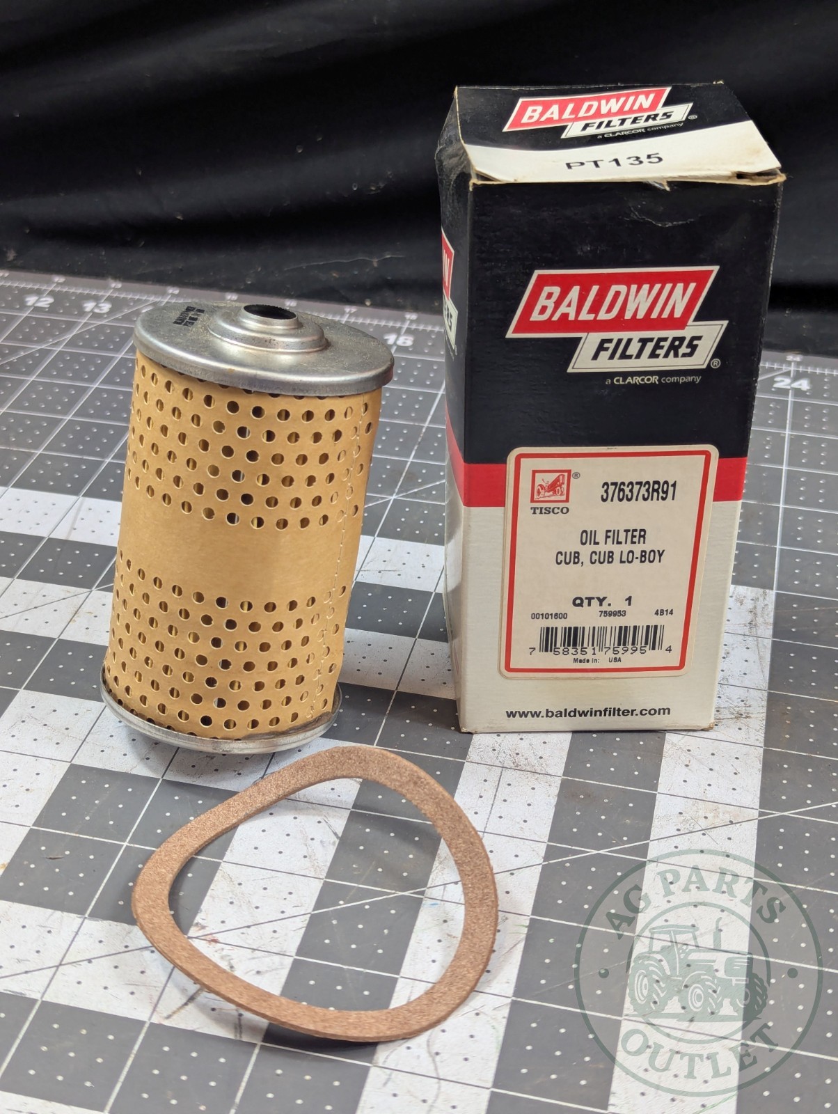 376373R91 Tisco Oil Filter Baldwin PT135 for International Cub