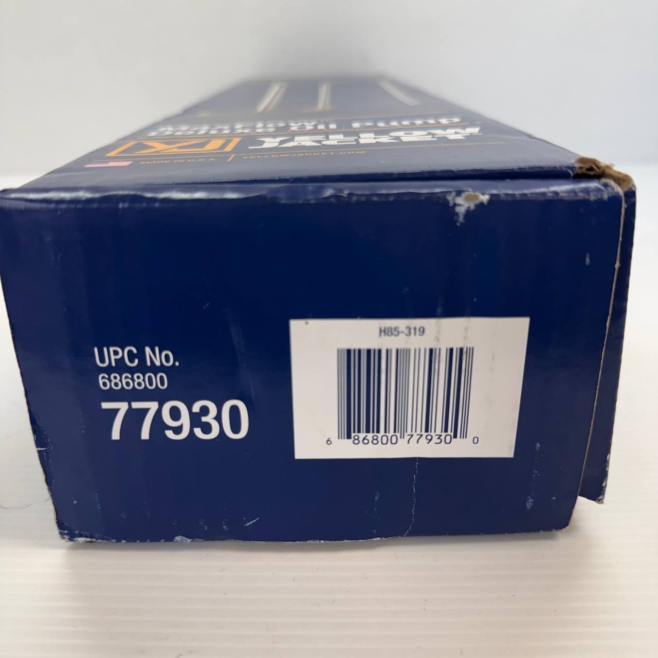 Yellow Jacket 77930 Max-Flow Deluxe Oil Pump
