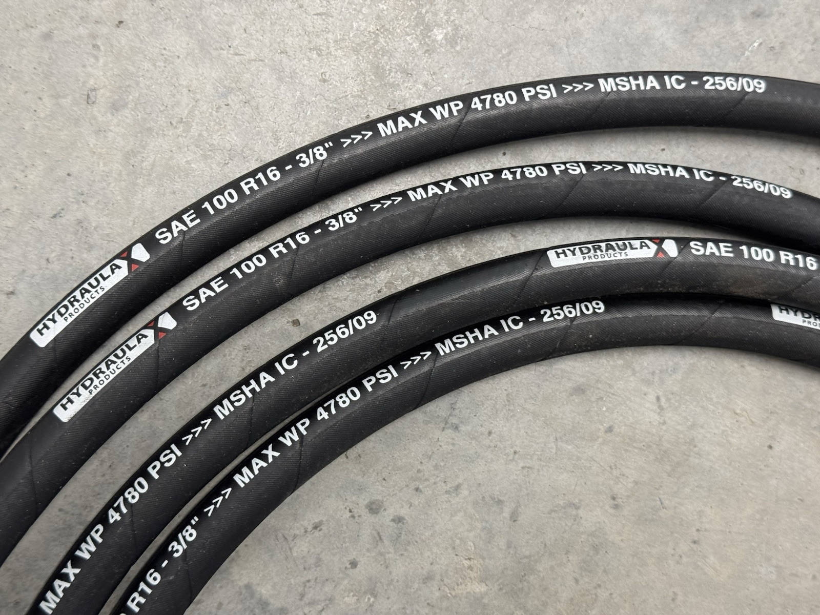 20 FT HYDRAULA SAE 100 R16 3/8″ HYDRAULIC MSHA 4780-PSI HOSE W/ FEMALE FITTINGS