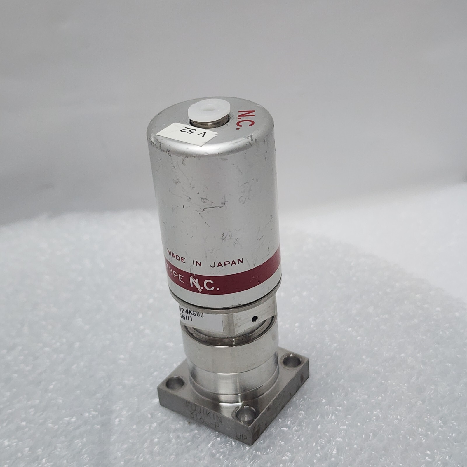 Fujikin 0.P. 0.5-0.6 MPa, Lam 766-197842-003 Rev B Type N.C. Valve, Jp,_96969