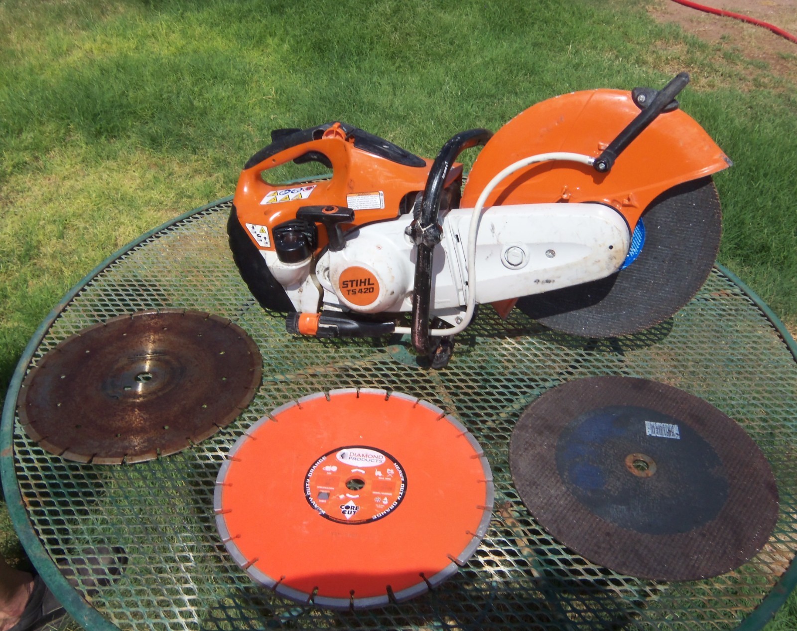 STIHL TS420 – 14in Gas Handheld Cut-Off Saw – Orange – 4 Blades – free ship