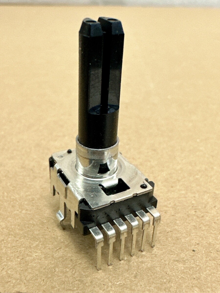 A10K 6Pin Single Row Potentiometer for Yamaha Behringer Mixer Volume Rotary Knob