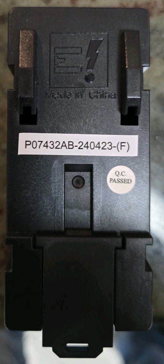 Weidmuller 6720005430 15A 120V Din-rail mount duplex receptacle w/LED indcatr