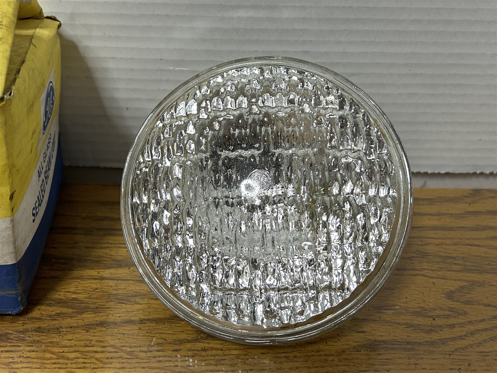 Tisco ~ GE New Old Stock Part # L4419 / 1002803M91 Sealed Beam 12 Volt
