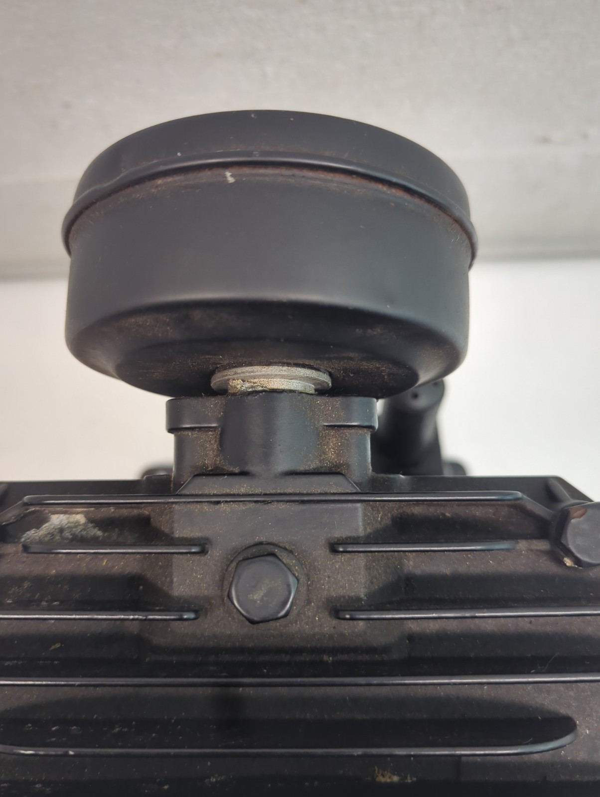 VT480000AV CAMPBELL HAUSFELD REPLACEMENT CAST IRON PUMP AS IS