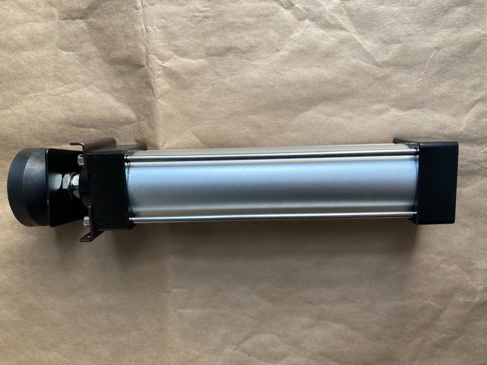 ECONO-RAM II FW2C101621 8.000 CYLINDER 3/8″NPT