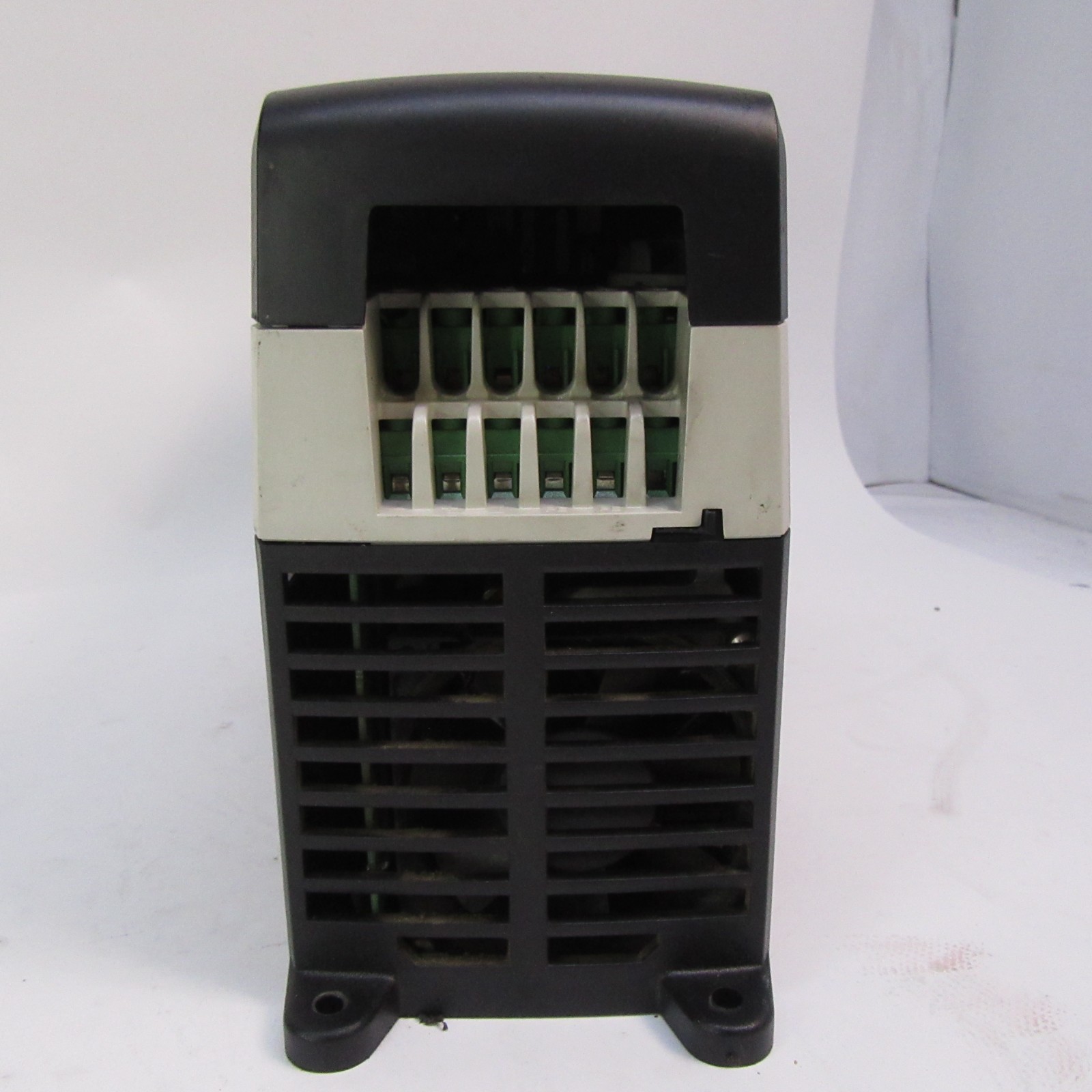 Emerson Commander SK SKD3200400 5.0HP INVERTER DRIVE T12-D8