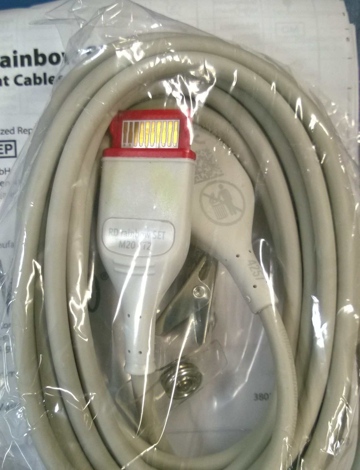 Masimo 4257 RD rainbow SET M20-12 patient cable, New in Box