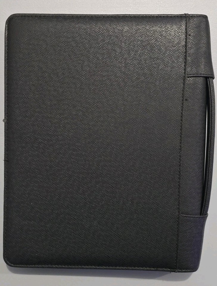 Unbranded Black Saffiano Faux Leather 3-Ring Zipper Binder Portfolio Padfolio