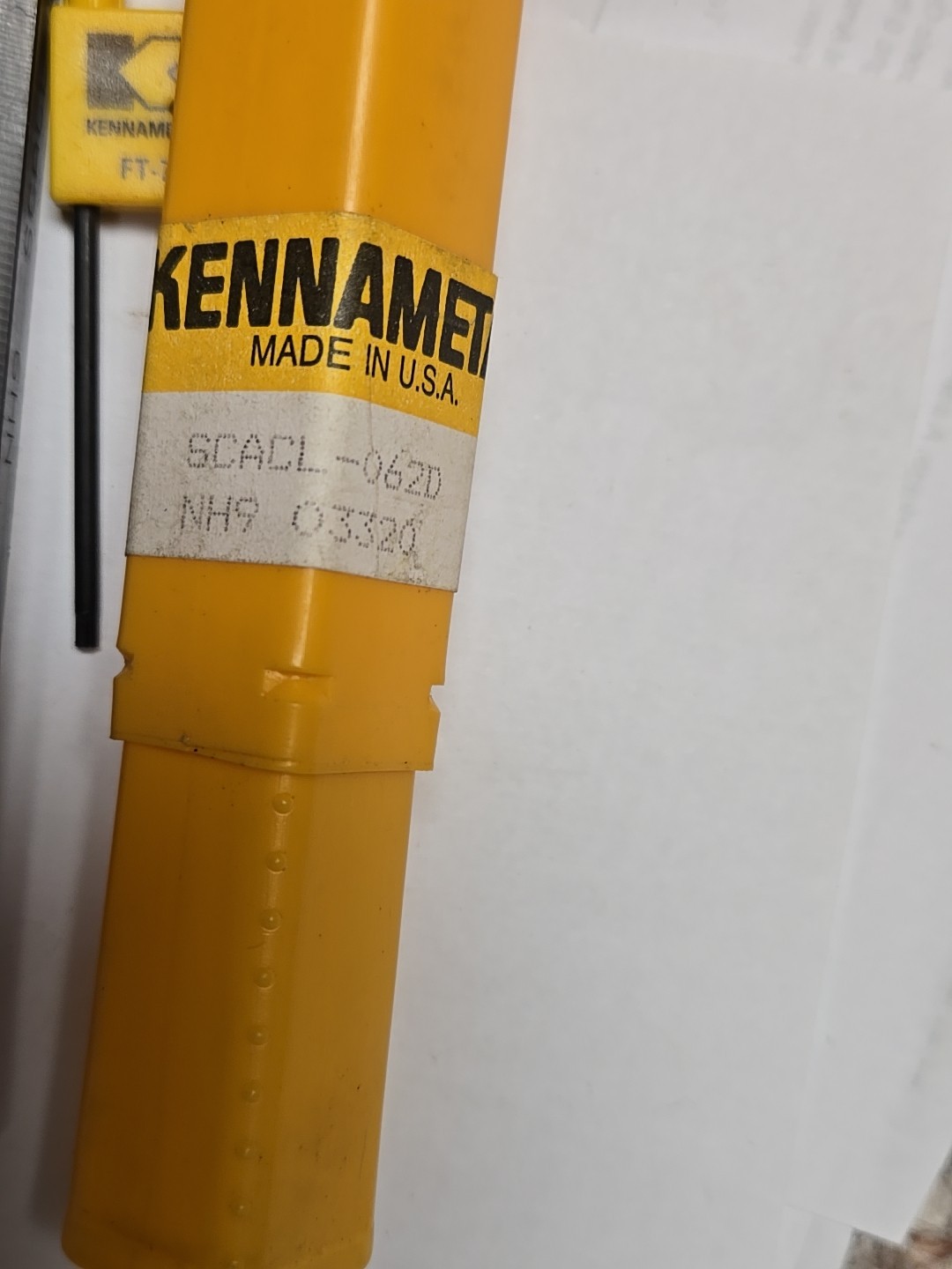 New Kennametal SCACL-062D Indexable Tool Holder 3/8″ x 3/8″ Lathe Turning