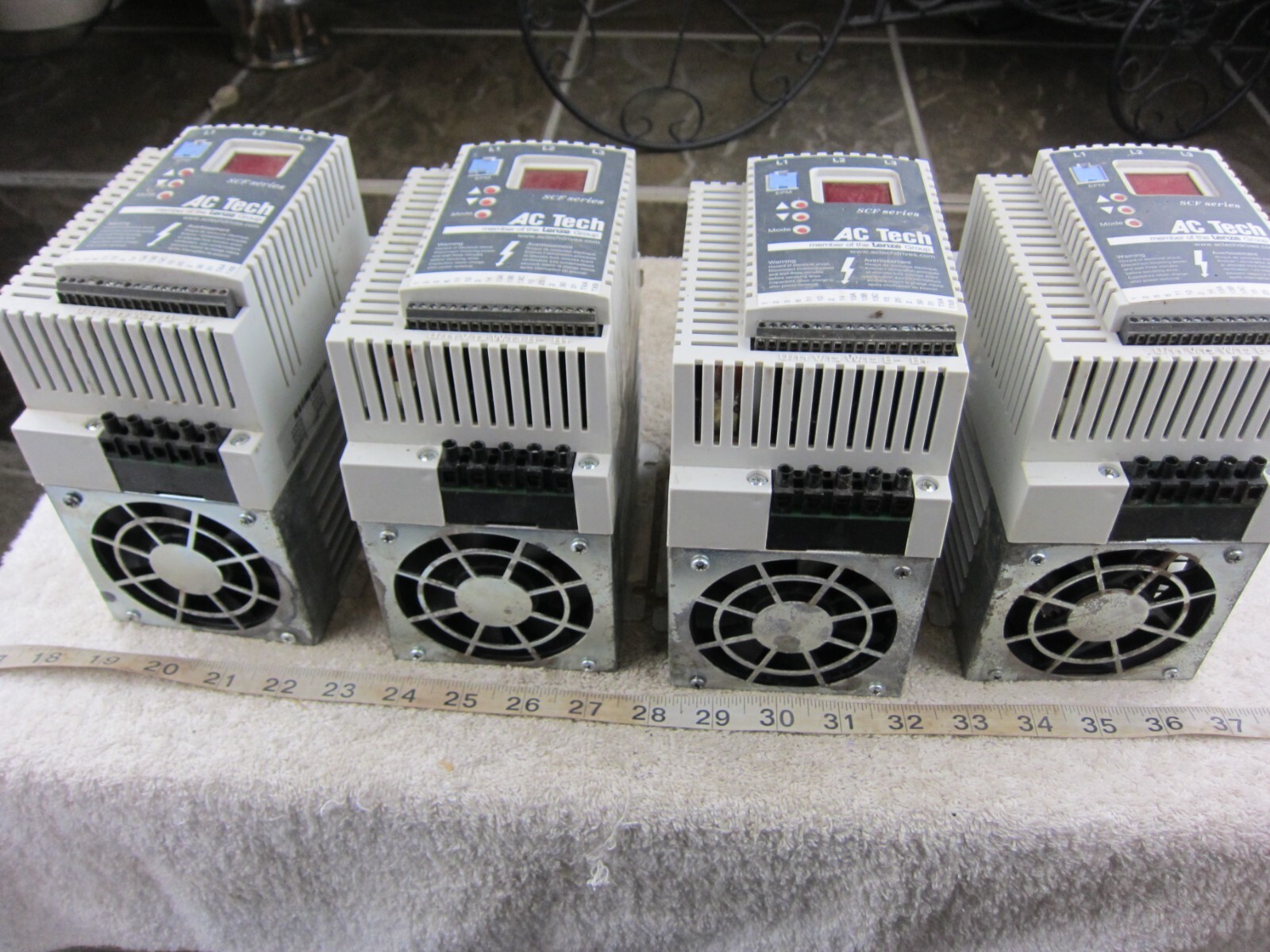 AC Tech Lenze SF550P-103 5Hp 3P 480V Variable Speed AC Motor Driver, Used