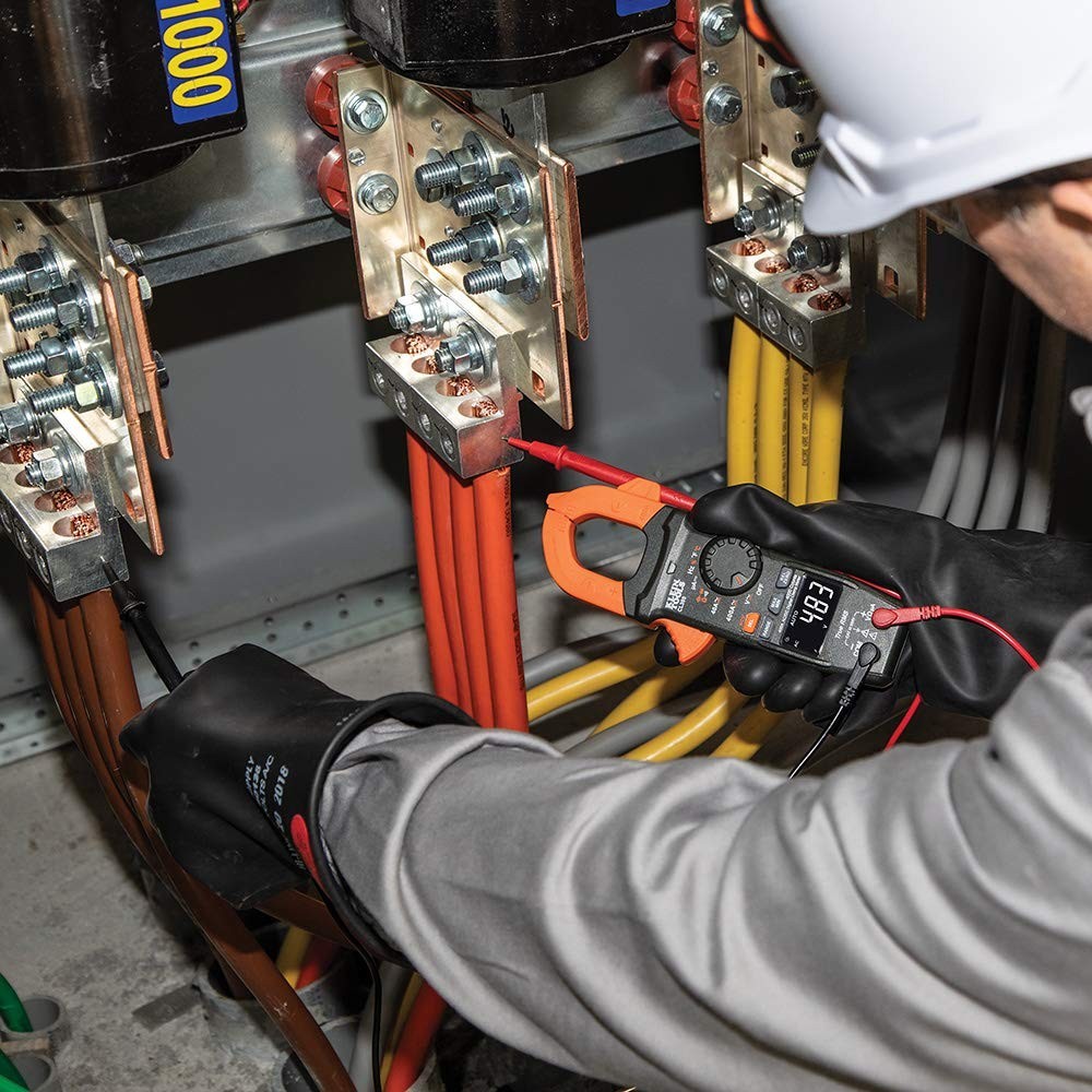 Klein Tools CL390 Auto-Ranging Digital Clamp Meter (CL390)