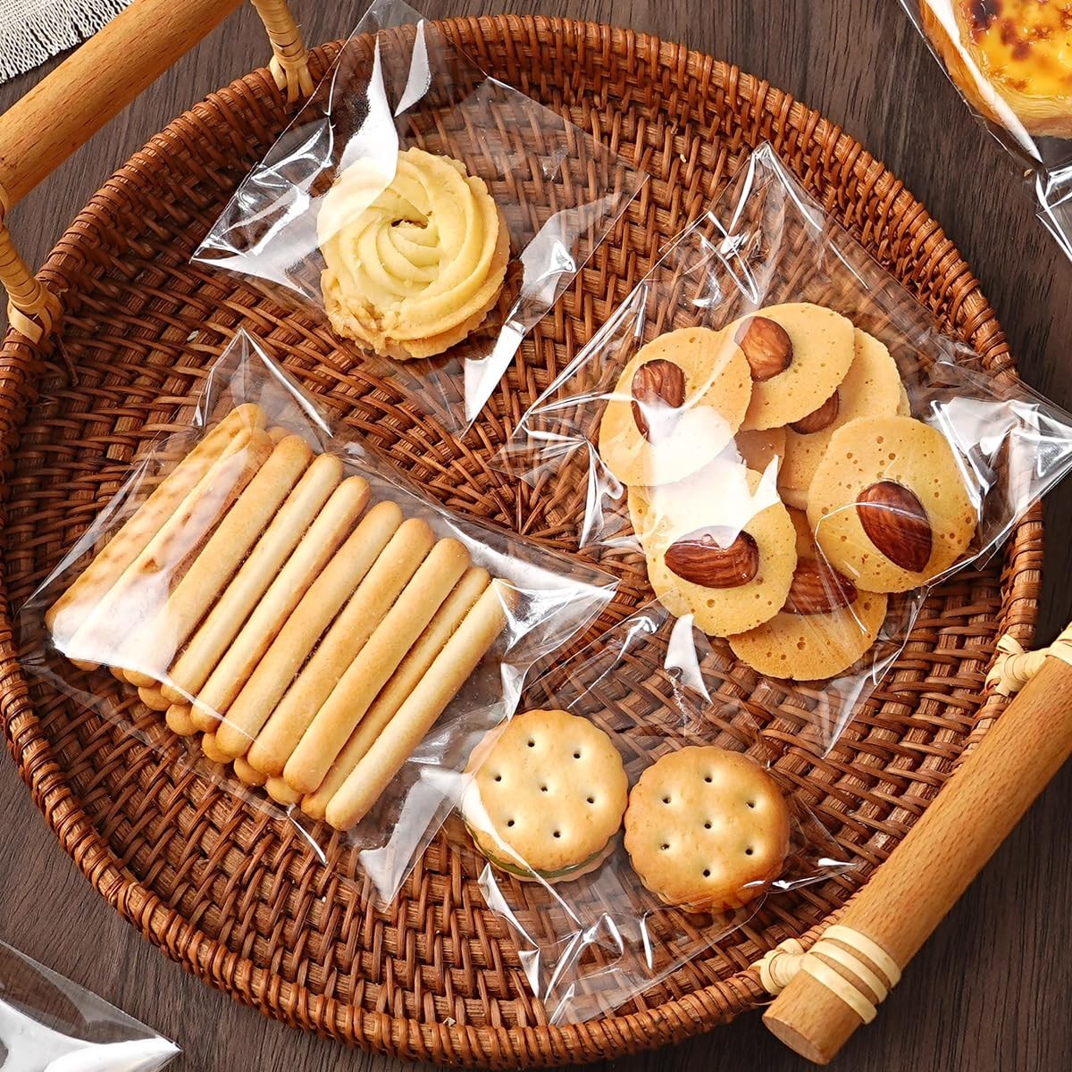 200 PCS Clear Flat Cello Cellophane Treat Gift Basket Bags 1.2mil 6×8 Inch