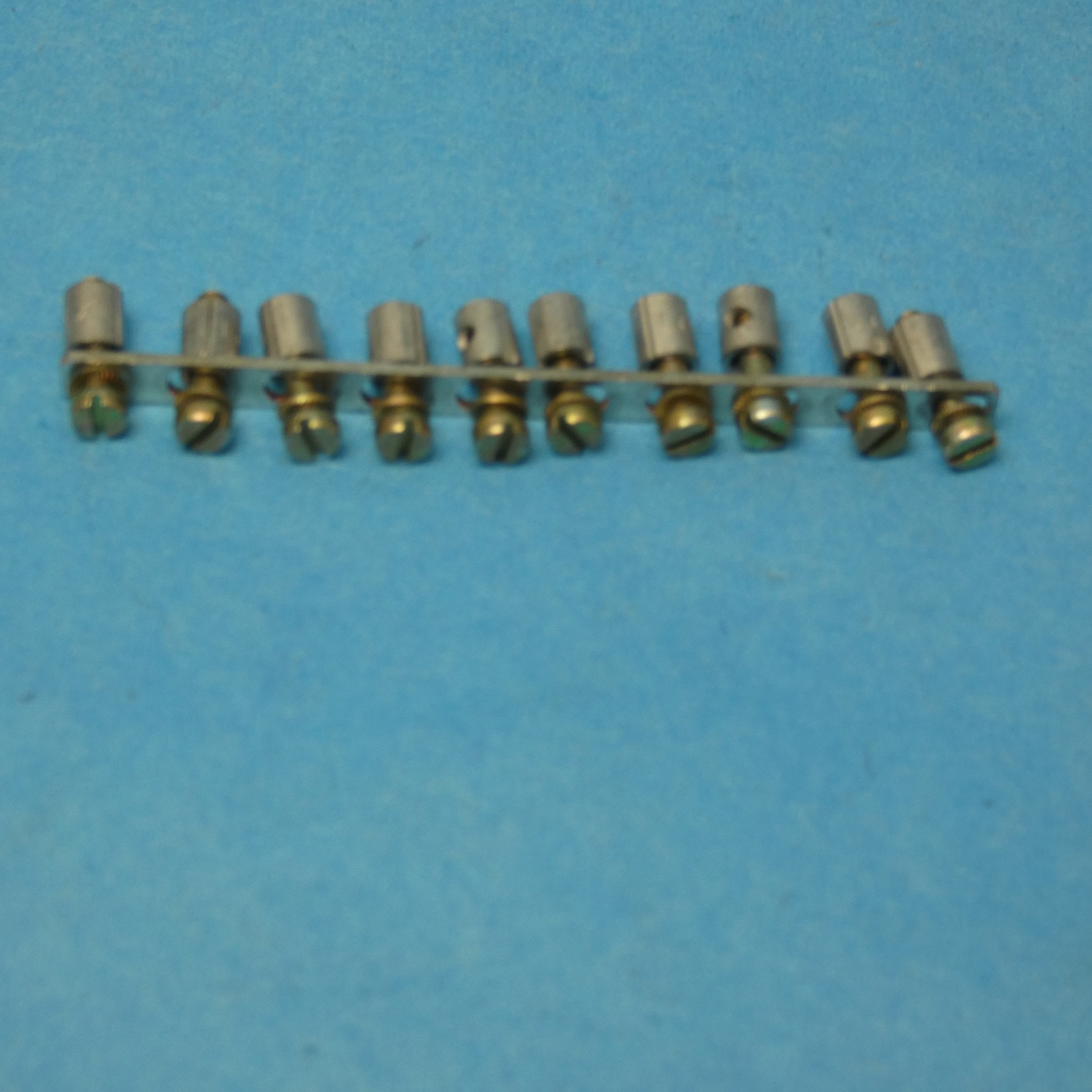 Weidmuller 0368600000 Q 10 AKZ4 Cross Connector Jumper 6.1 mm 10 Pole 24A