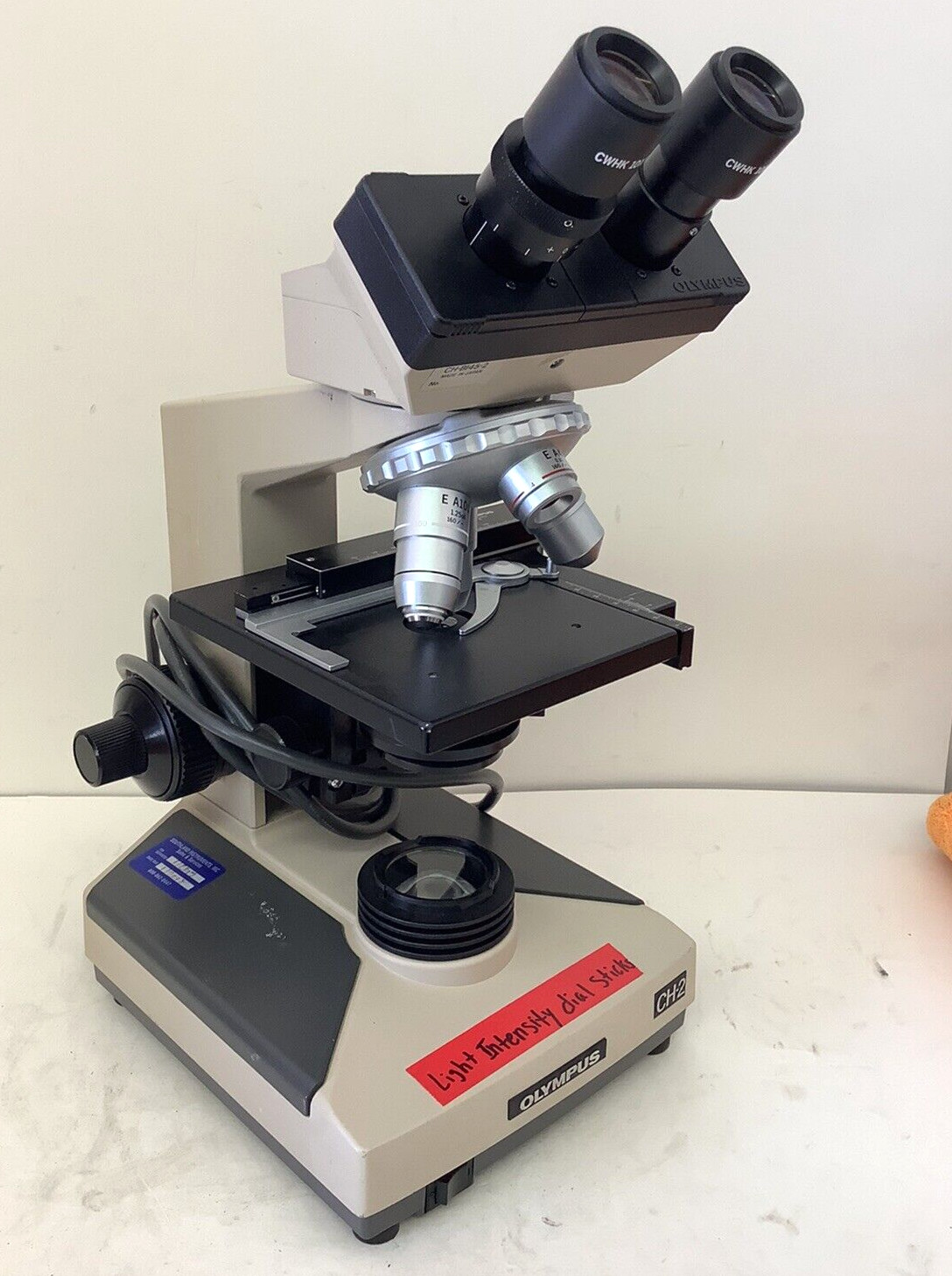 Olympus CH-2 CHT Binocular Microscope w/ 4x, 10x, 40x, 100x Objectives #2