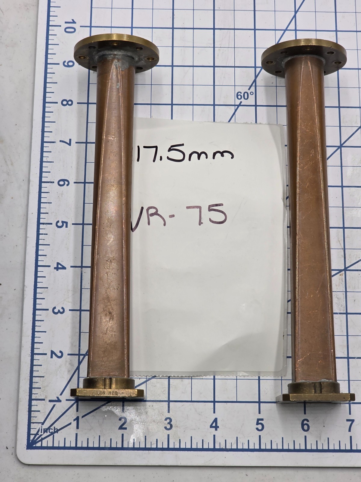 WAVEGUIDE TRANSITION 17.5mm ( .69″) (Round) to WR-75, Rigid, Copper / Brass, 9″