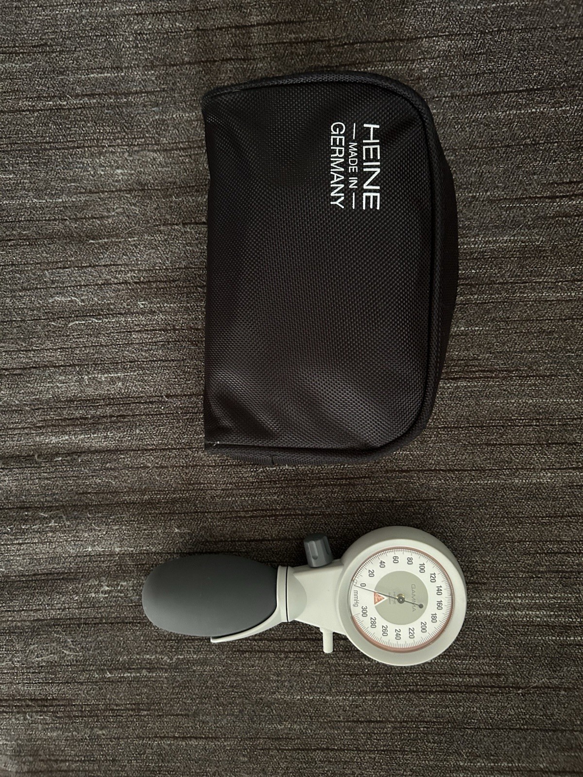 HEINE GAMMA G5 Sphygmomanometer Kit w/ Adult, Large Adult & Pediatric Cuff