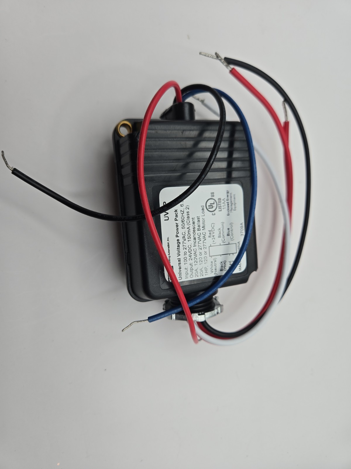 NEW CURRENT UVPP UNIVERSAL VOLTAGE POWER PACK 100-277VAC BLACK 6.5W Free Shippin