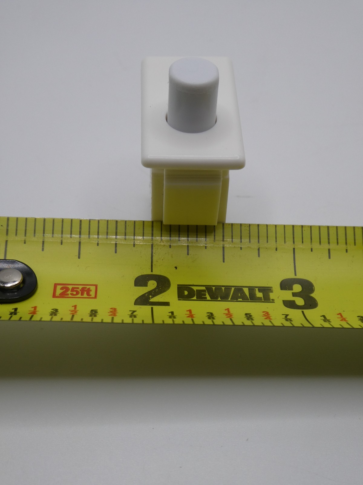 Cherry, Snap-In Panel Mount, Momentary E69-40A, SPDT 10A@250VAC «Lot of 4»