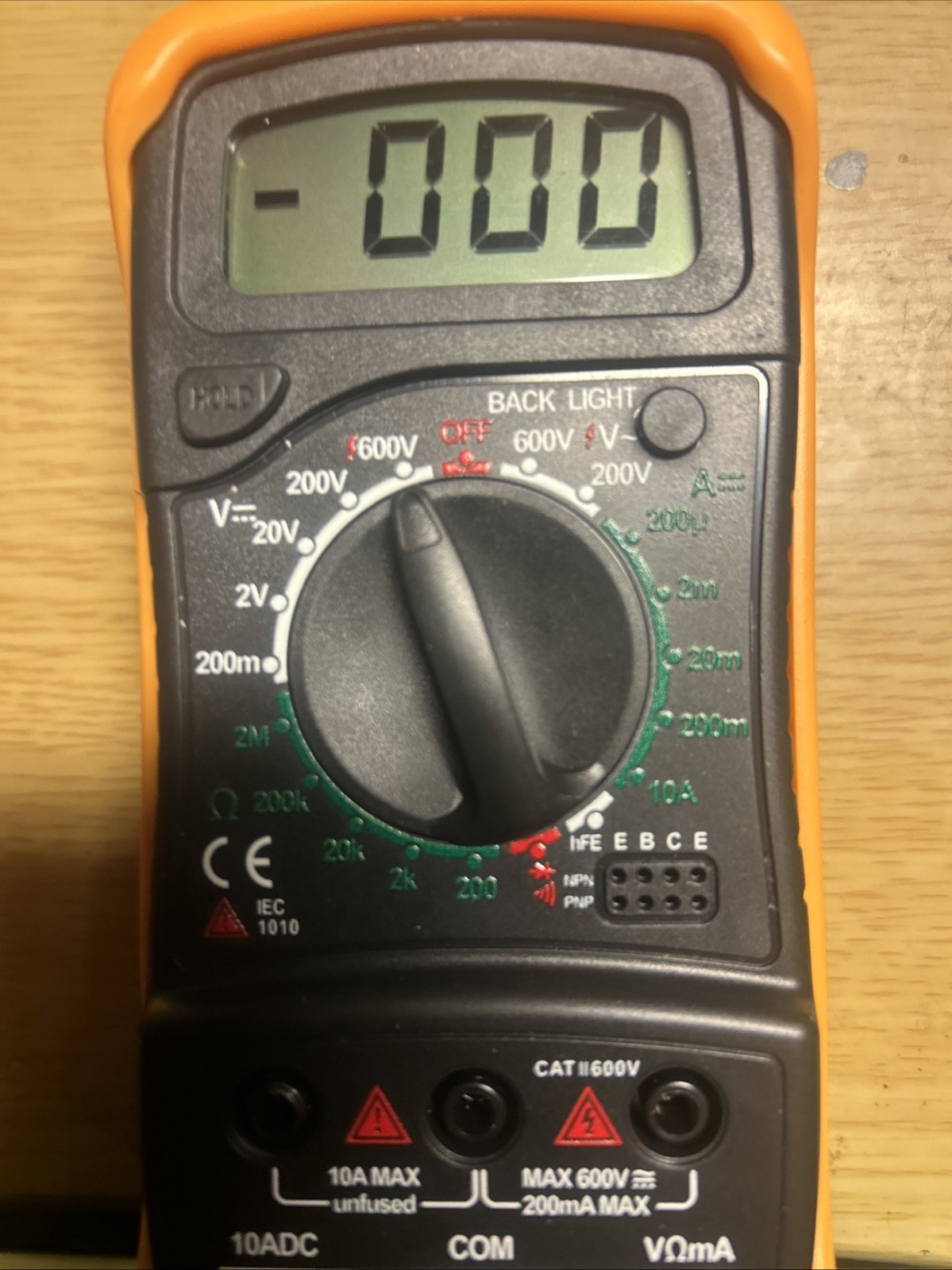 Digital Multimeter XL830L AC/DC Ammeter Ohmmeter Voltmeter Tester. Transistors