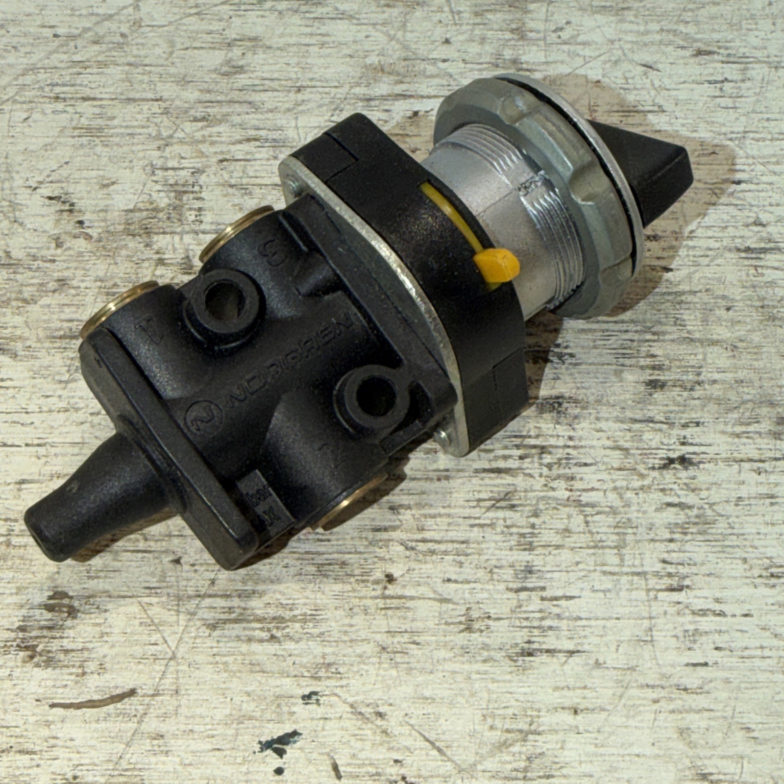 New NORGREN 03029822 Control VALVE ROTARY KNOB 2 Position Maintained Set Reset
