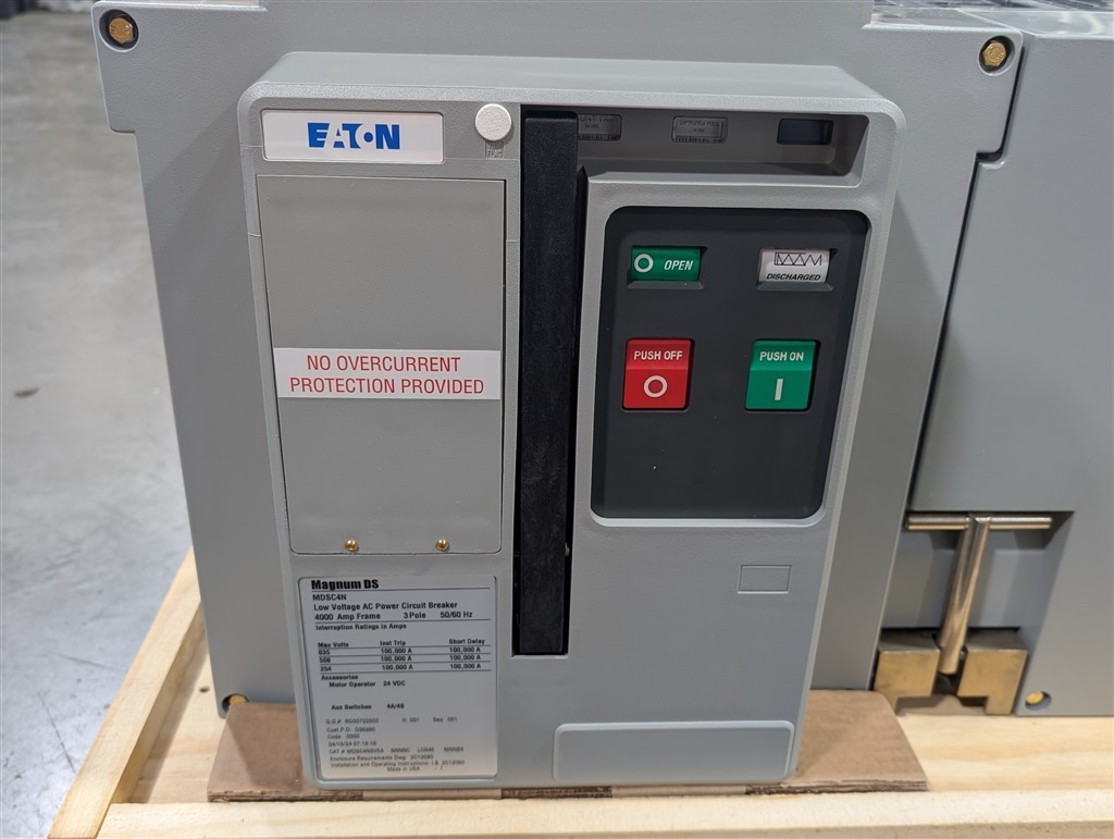 NEW 4000A Eaton Magnum DS MDSC4N Low Voltage AC Power Circuit Breaker