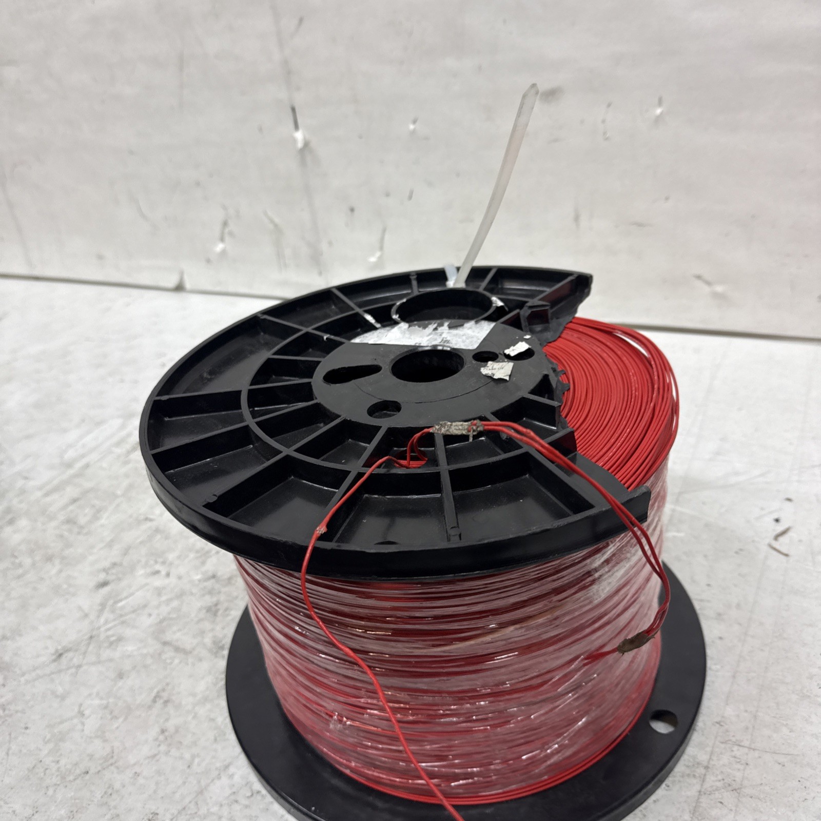 M22759/32-18-3 18 AWG 19 Strand ETFE insulation Lead Wire 150°C Orange 600V