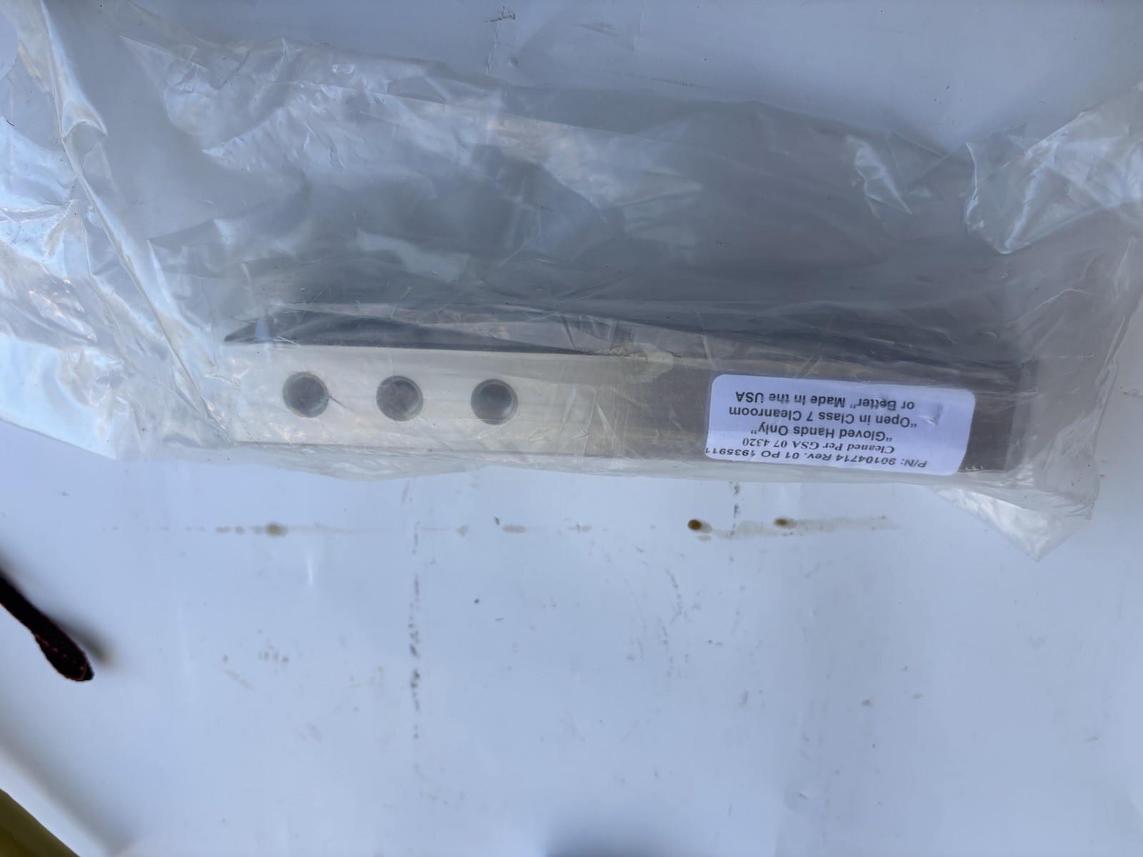 Stainless Steel Manifold 8.5”x 2”x 1.125” Eight Output Ports See Details..