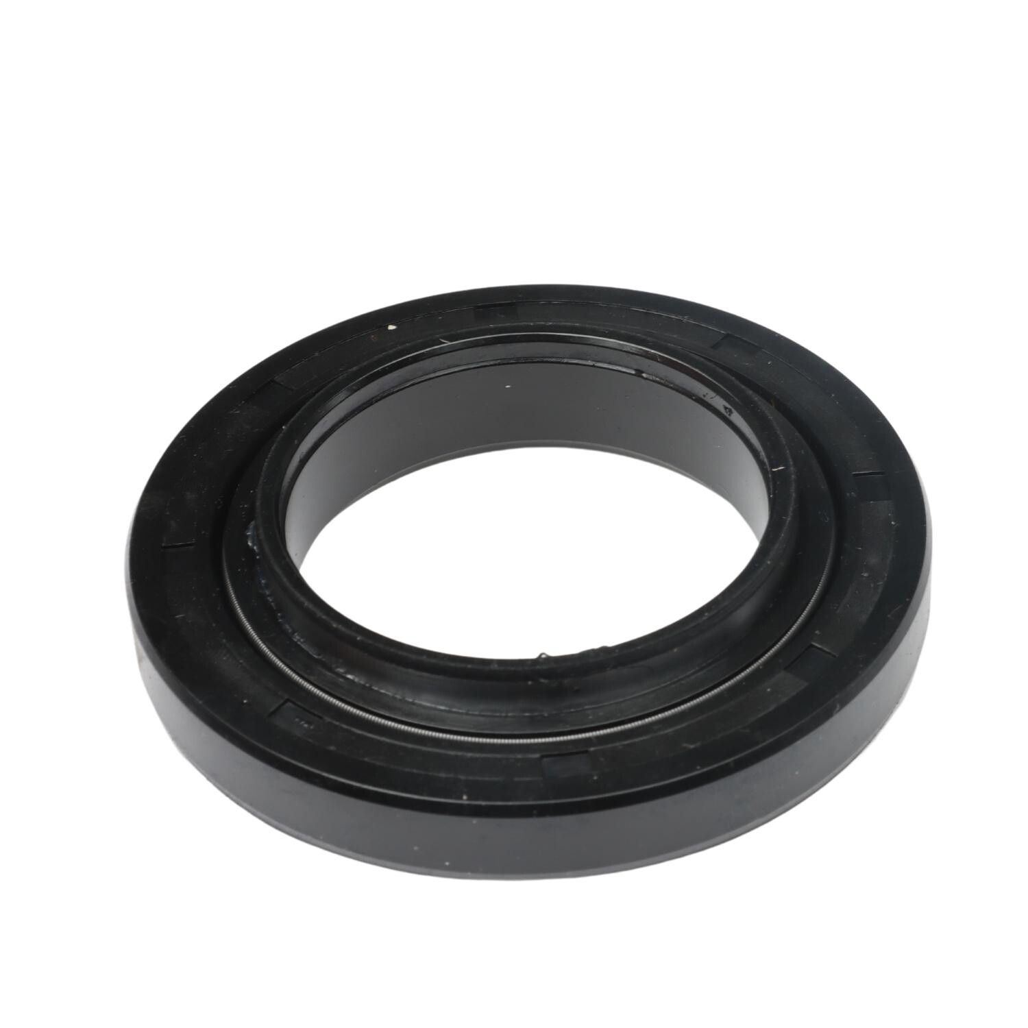 Grease Seal for Universal Products Tractor L4240HSTC L4240HSTC3 L4330DT