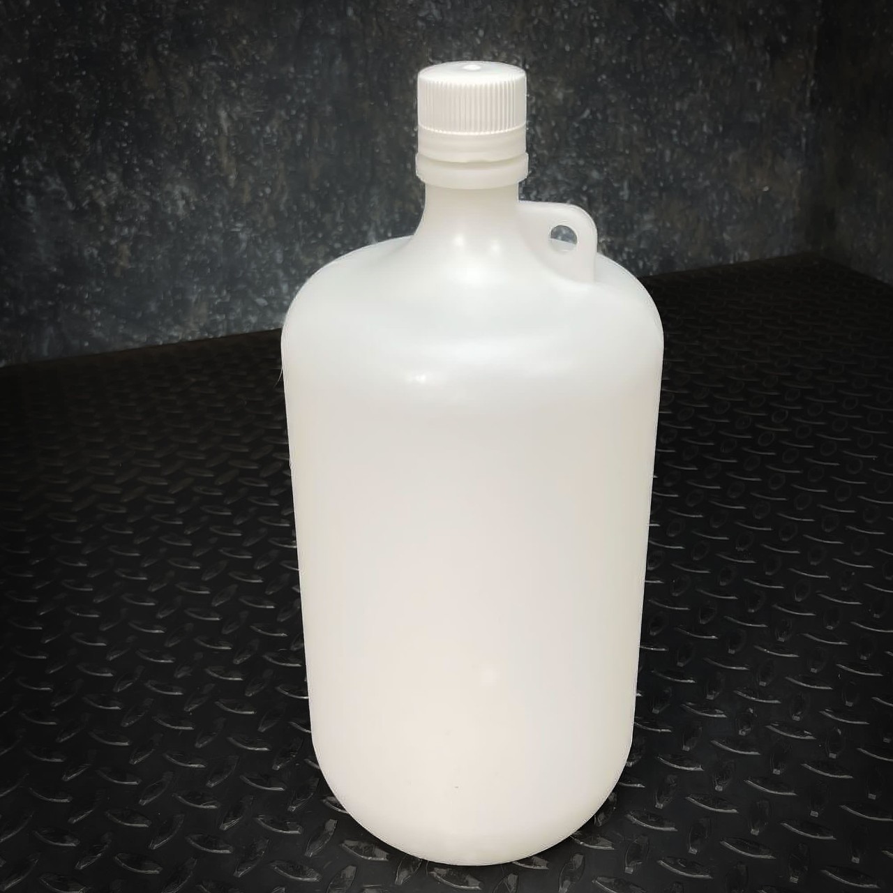 Polylab Narrow Mouth Bottle – 4000ml / 1 Gallon – HDPE