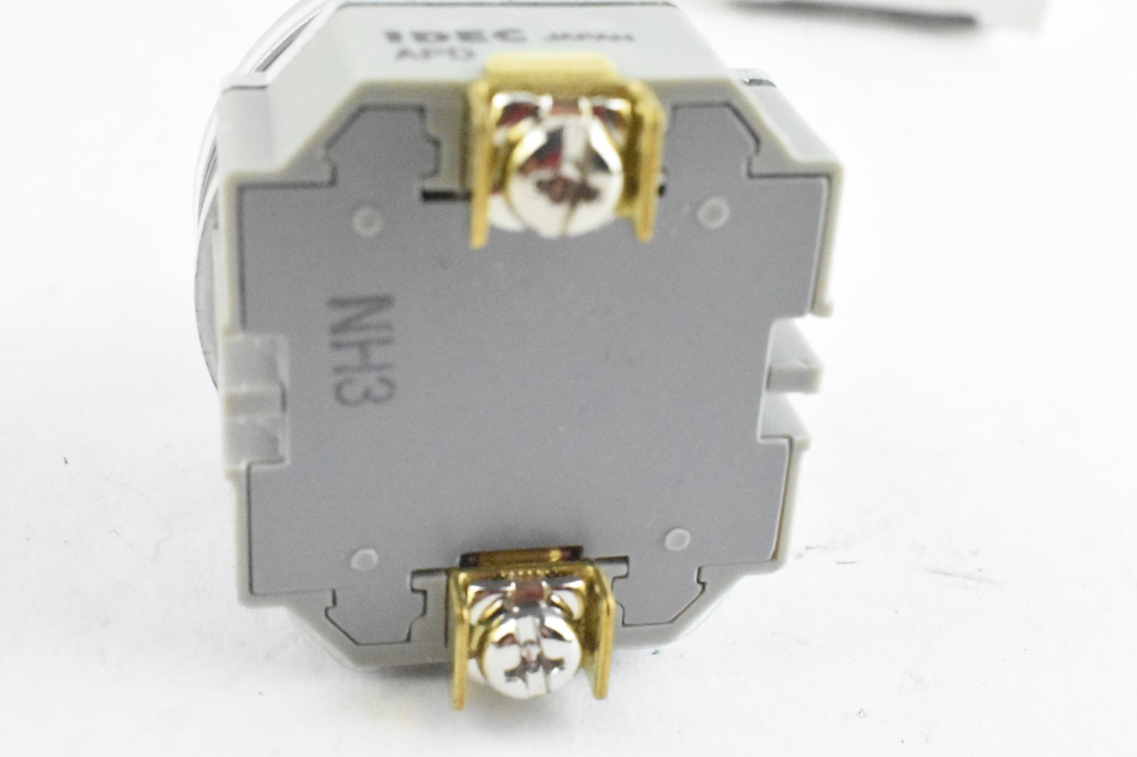 Idec APD199DN-W-24V