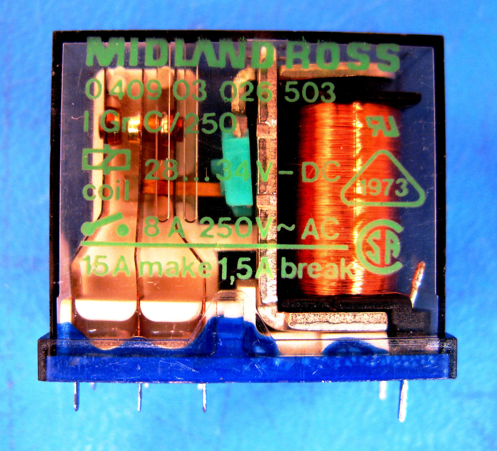 (1) MIDLAND ROSS RELAY 0409-03-026-503 34VDC 15AMP