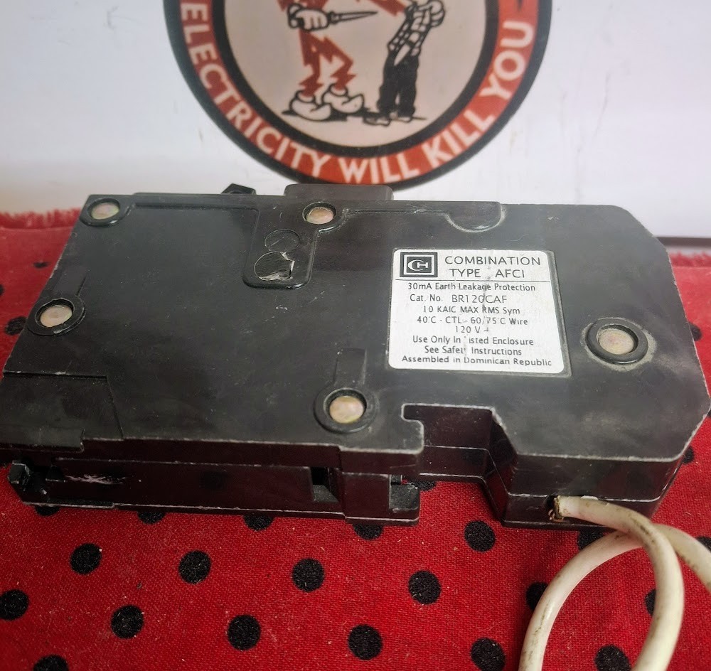 EATON BR120CAF 20 Amp Single Pole Arc Fault Circuit Breaker SHIPS SAME DAY