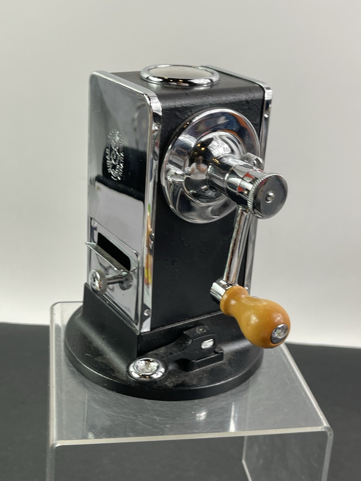 PRISTINE Vintage El Casco Pencil Sharpener Made In Spain Chrome and Black
