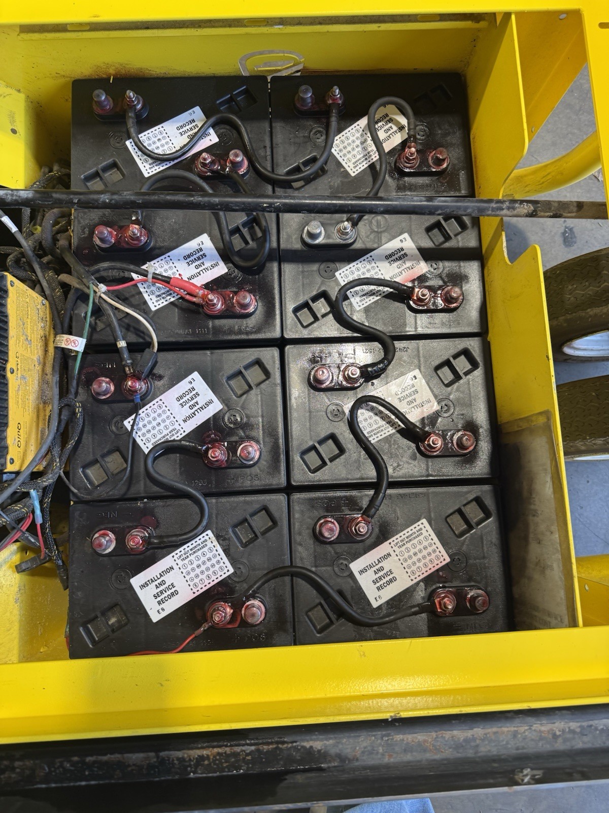 Columbia Stockchaser 2002 Model Just Replaced All 8 Batteries Fully Tested