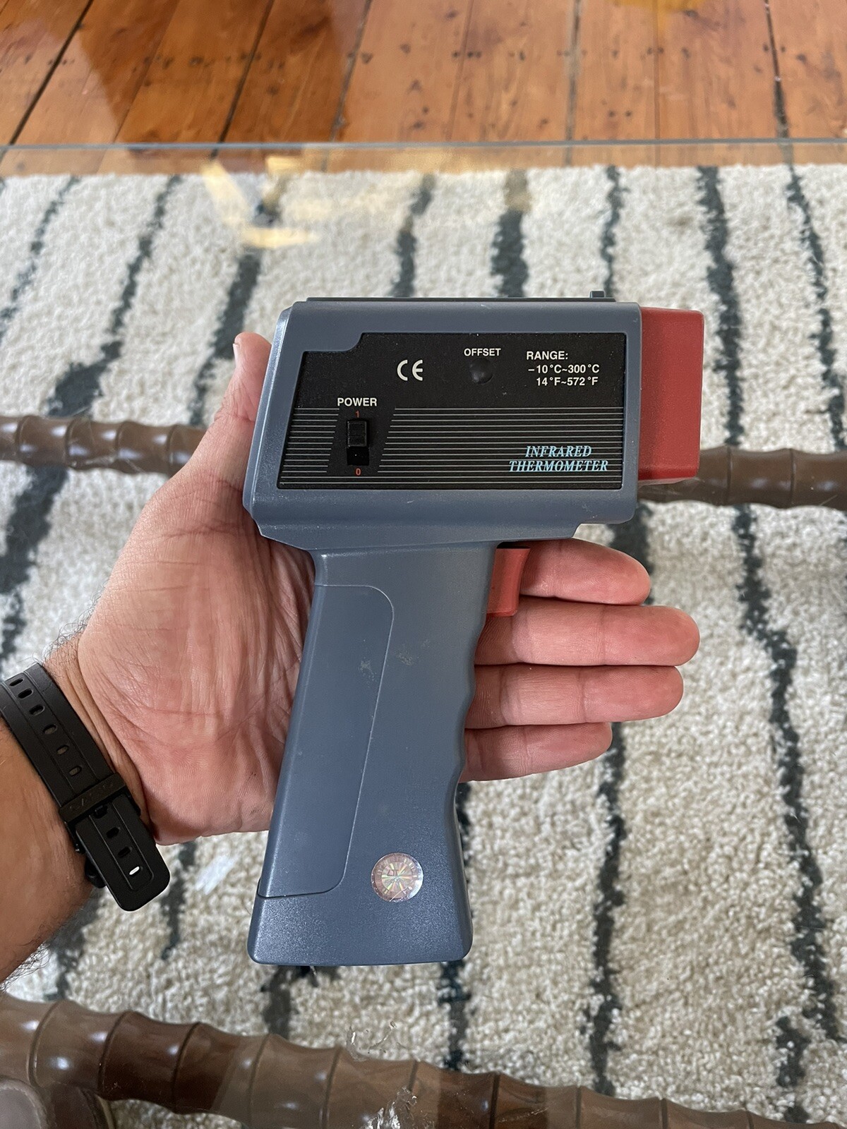 TENMA Tm-919 Handheld Infrared Thermometer – 10°C-300 °C 14°F~572 °F
