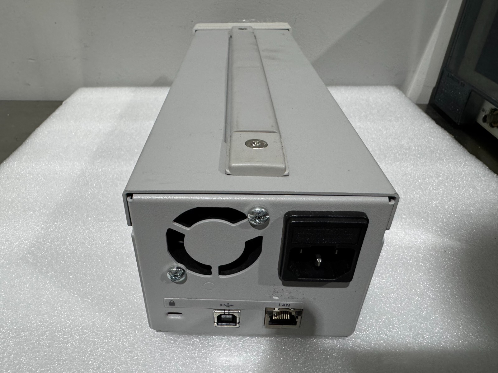 Keysight / Agilent E36105A DC Power Supply, 60V, 0.6A, 36W