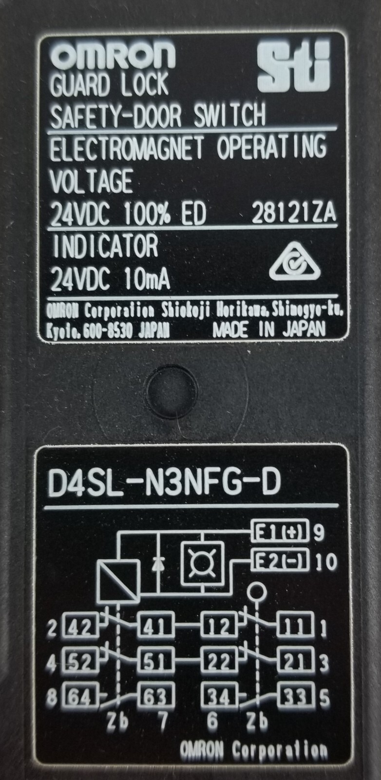 Omron D4SL-N3NFG-D Guard Lock Safety-Door Switch 1.5A 24Vdc 4NC+2NO IP67 NEW