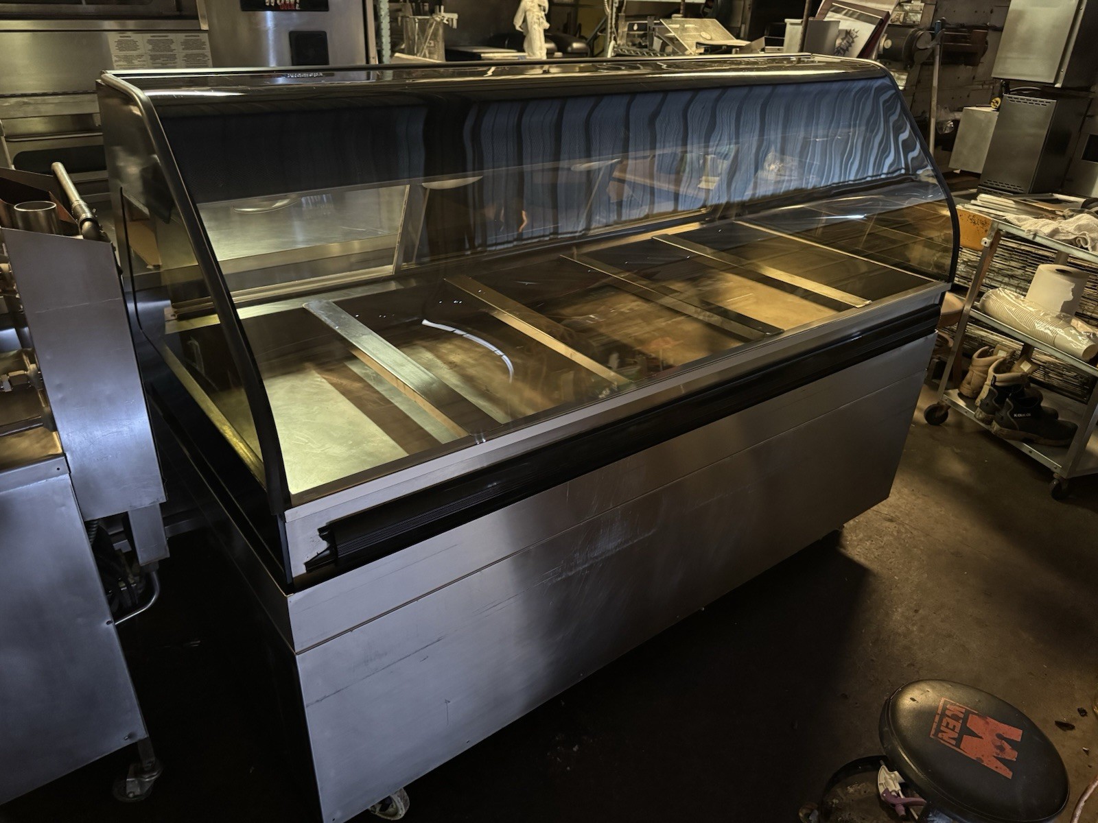 Alto-Shaam ED2-72 72″ Full Service Countertop Heated Display Case – 240v