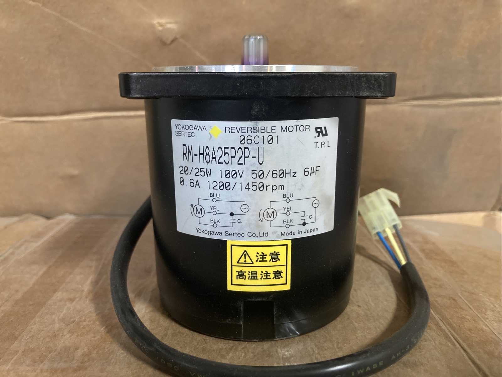 Yokogawa Reversible Motor 20/25W 100V 50/60Hz 0.6A 1200/1450RPM RM-H8A25P2P-U