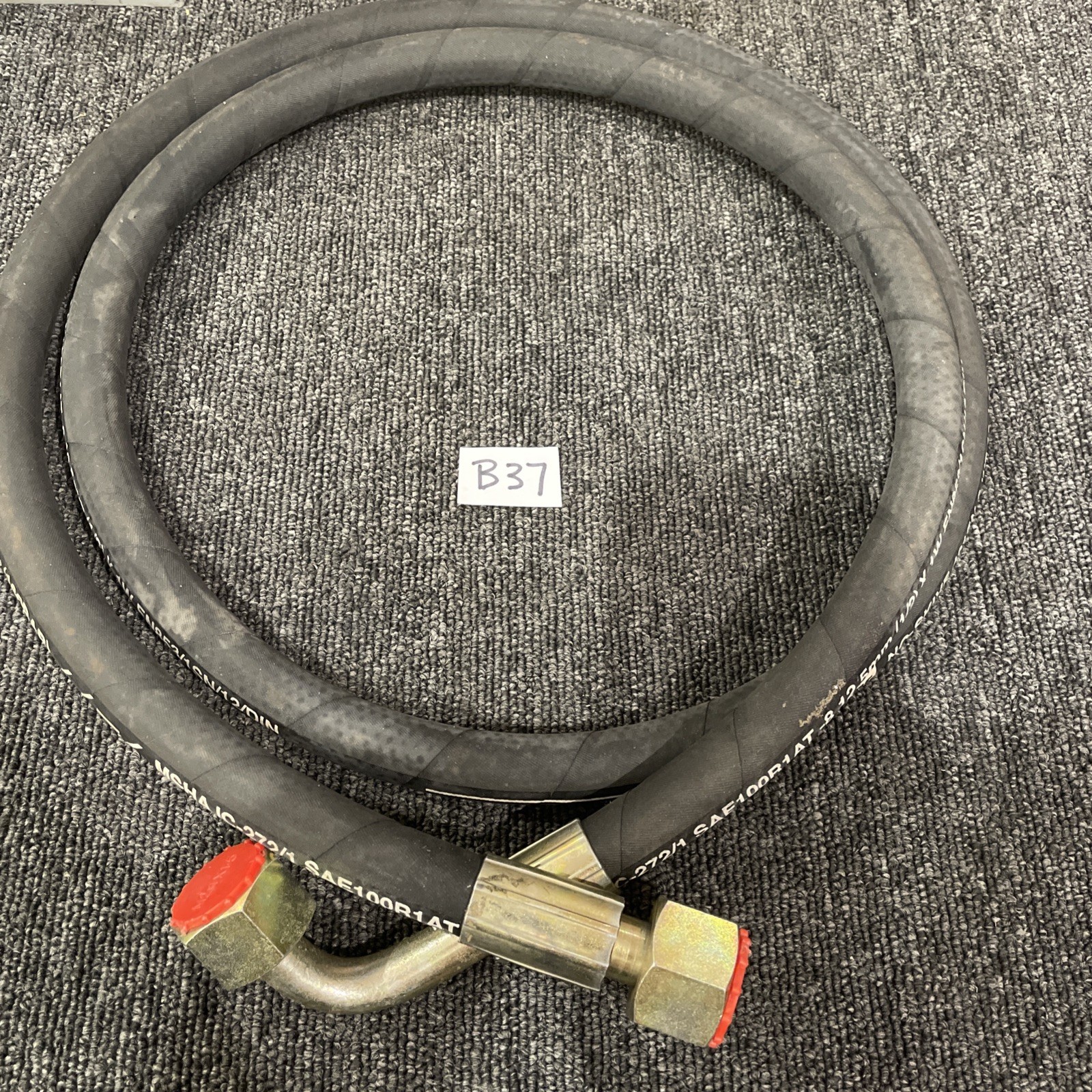 PARKER NO SKIVE 421SN-8 WP 16.0 MPa 160Bar PSII SAE100R1AT- 8 En853/1sn/12/din