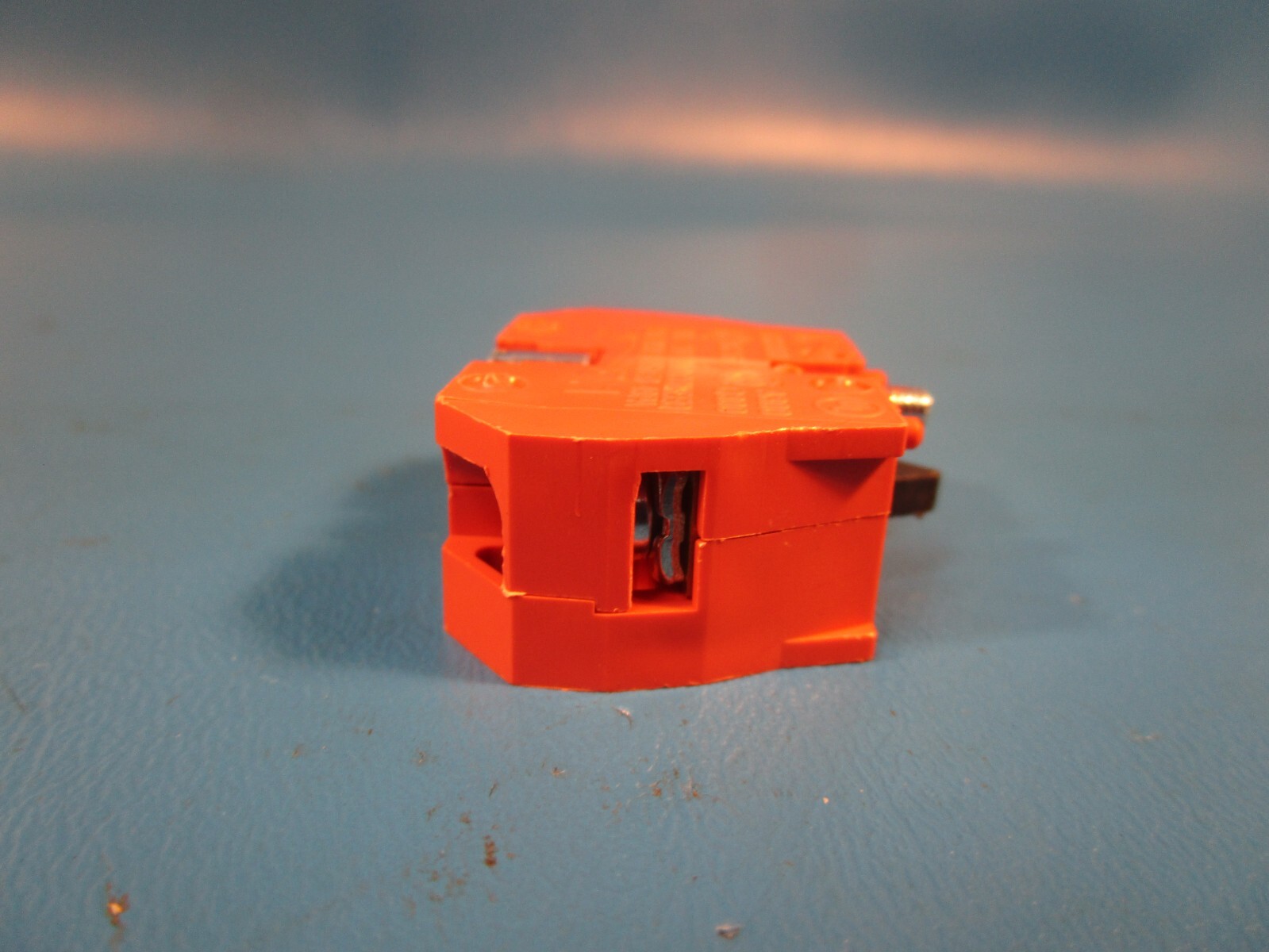 Pack of 5 Automation Direct ECX1030-5, Contact Blocks, ECX1030