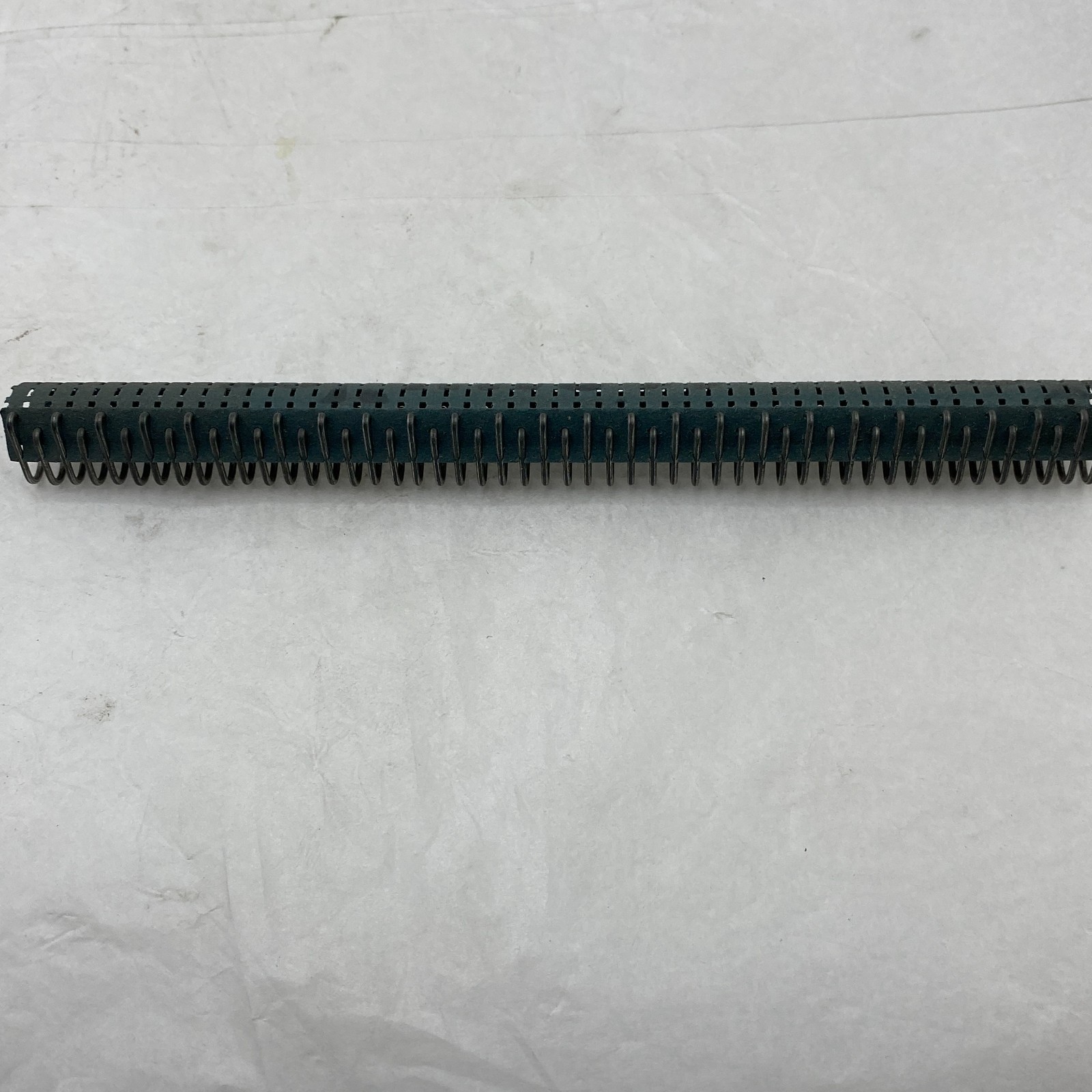 Clipper 02075 Belt Fasteners 1G-6-NY Galvanized 24-6″ (150mm) – Box of 9